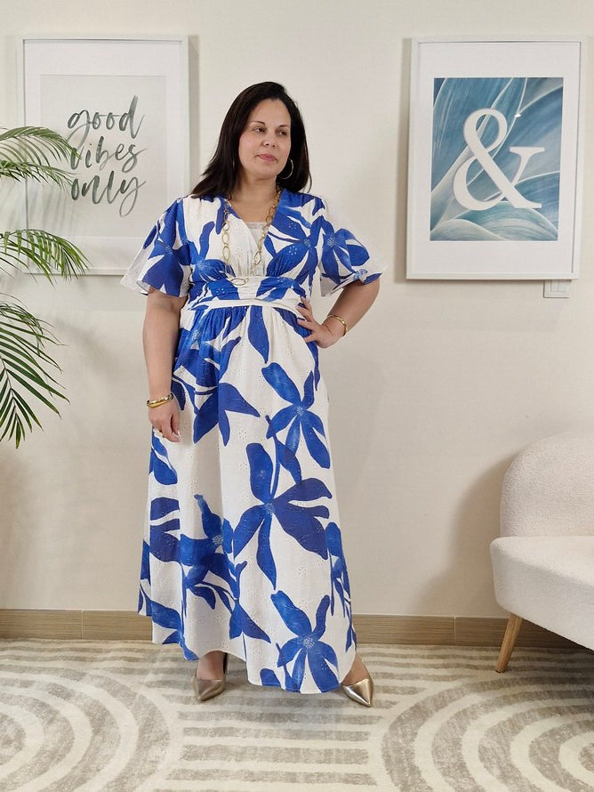 Robe longue dentelle blanche avec fleurs bleues grande taille  MAEVA