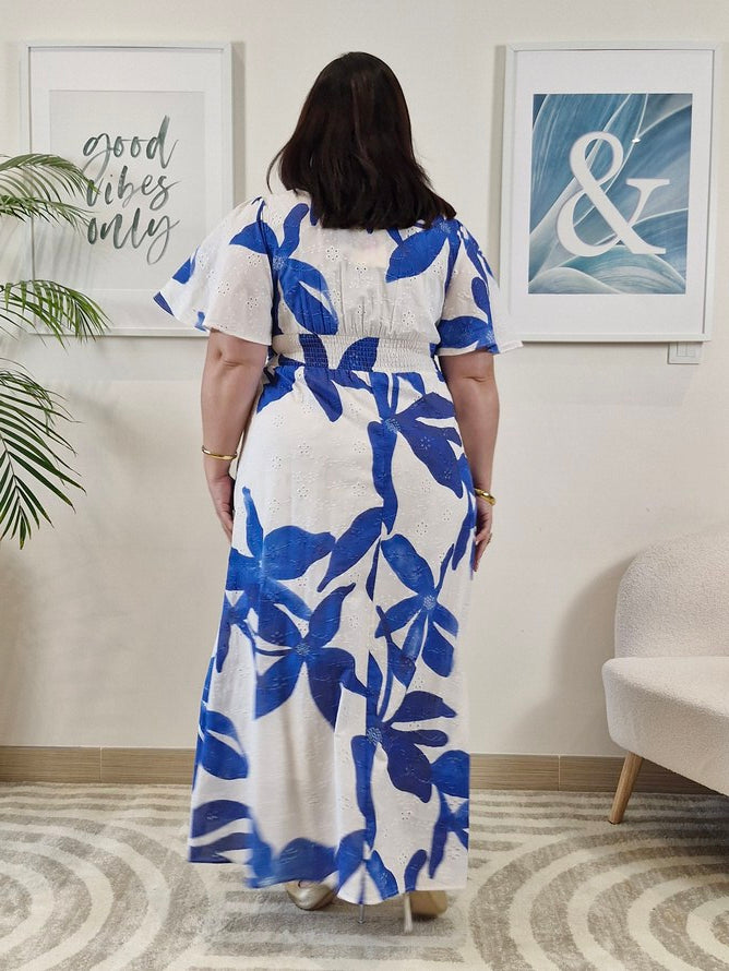 Robe longue dentelle blanche avec fleurs bleues grande taille  MAEVA