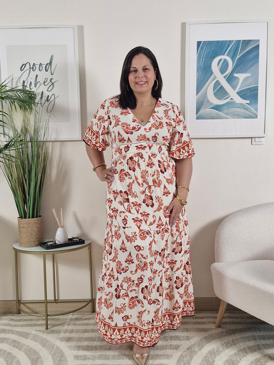 Robe longue blanc cassé et fleurs rouges_Grande Taille_ AINOA