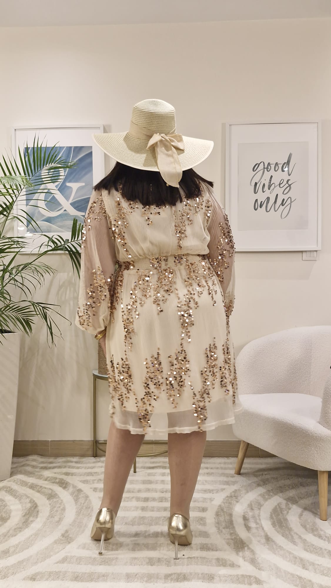 Robe crème à sequins dorés FEE